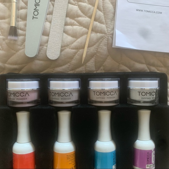 Tomica Dip nail kit - Picture 1 of 3